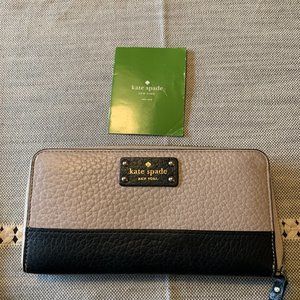 Kate Spade beige/black wallet